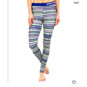 Women's Nike Pro HyperWarm Training 8 Bit Striped Leggings XL Multicolor Purple